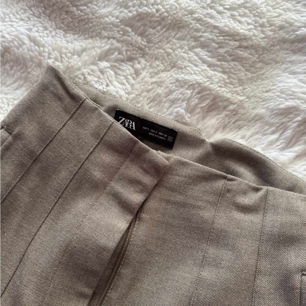 Zara Light Brown Pleated Trousers